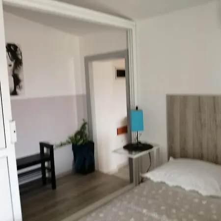 Luce Apartment *