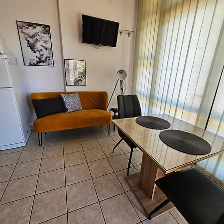 Luce Apartment Makarska
